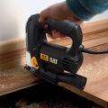 CAT DX5310 550Watt Profesyonel Devir Ayarlı Dekupaj Testere + DA06901 10 Parça Testere Ucu